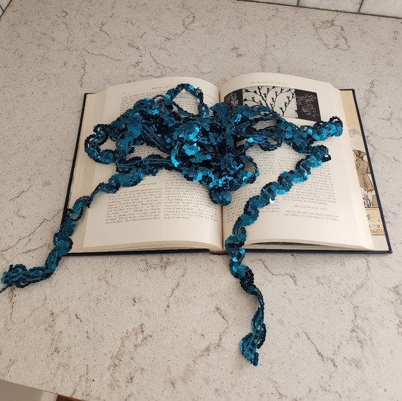 5 yards of Vintage 60s 70s turquoise teal blue metallic sequin trim - Picture 1 of 6